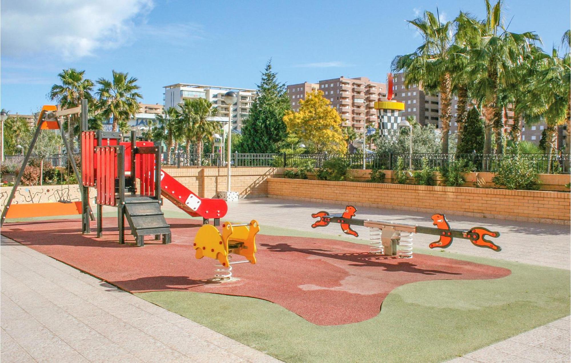 Beautiful Apartment In Oropesa Del Mar With Wifi Exterior foto